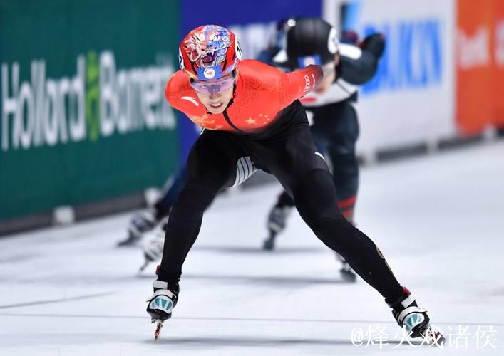 短道速滑世巡赛：中国队领跑晋级男子5000米接力半决赛